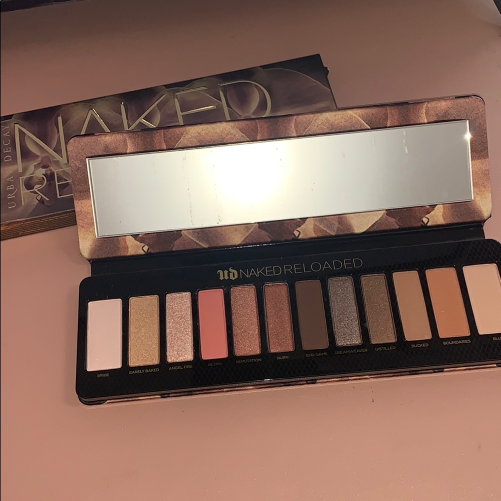 Urban Decay Naked Reloaded Eyeshadow Palette